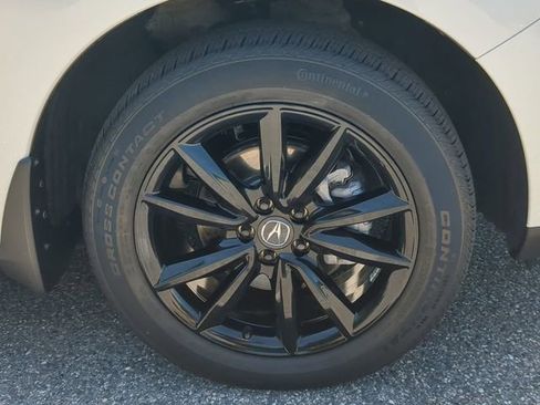 Used 2025 Acura RDX SH-AWD image 10