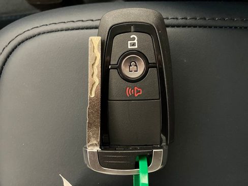 New 2026 Ford Maverick XLT image 32