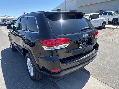 Used 2022 Jeep Grand Cherokee Laredo E RWD image 3