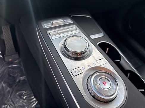 Used 2023 Genesis GV70 2.5T w/ Select Package image 24