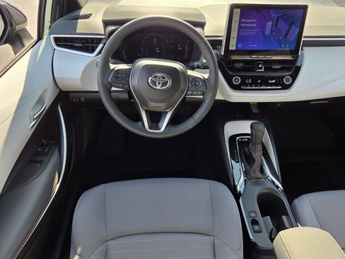 Used 2025 Toyota Corolla FX w/ Convenience Package FWD image 12