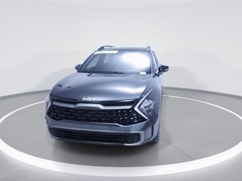 Certified 2023 Kia Sportage X-Line w/ X-Line Premium Package image 3