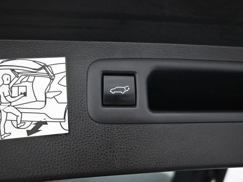 Used 2022 Toyota Highlander Platinum image 33