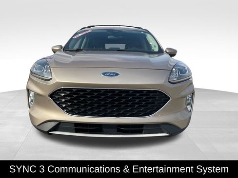 Used 2020 Ford Escape SEL image 2