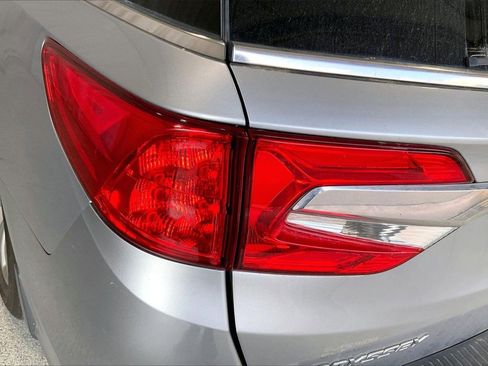 Used 2018 Honda Odyssey EX-L image 13