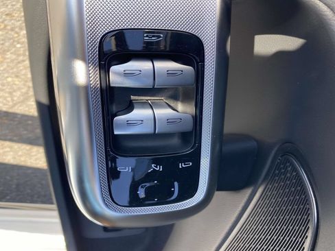 Used 2026 Mercedes-Benz E 350 Sedan image 12