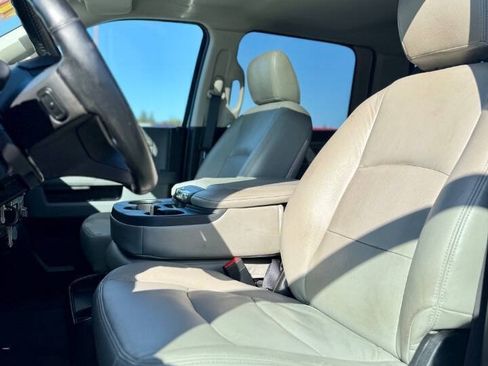 Used 2016 RAM 1500 Big Horn AWD/4WD image 3