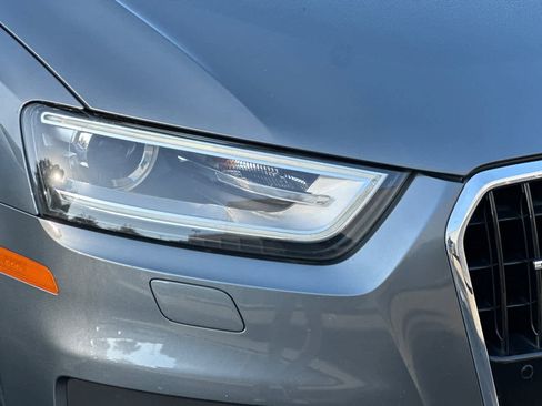 Used 2015 Audi Q3 2.0T Prestige w/ Prestige Package image 21