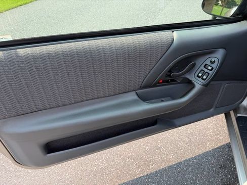 Used 1999 Chevrolet Camaro Z28 w/ Preferred Equipment Group 2 RWD image 12