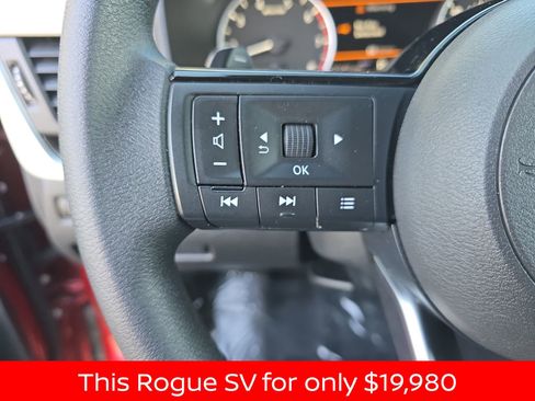 Used 2023 Nissan Rogue SV image 21