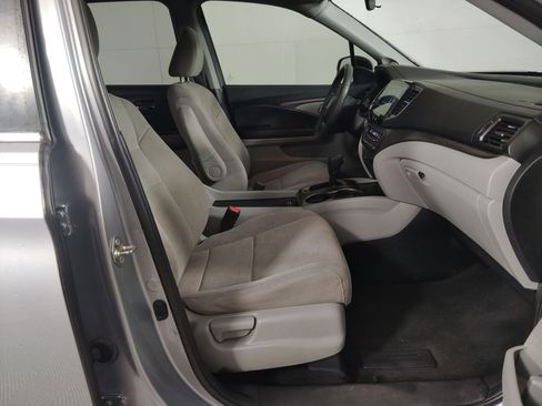 Used 2020 Honda Pilot EX image 27
