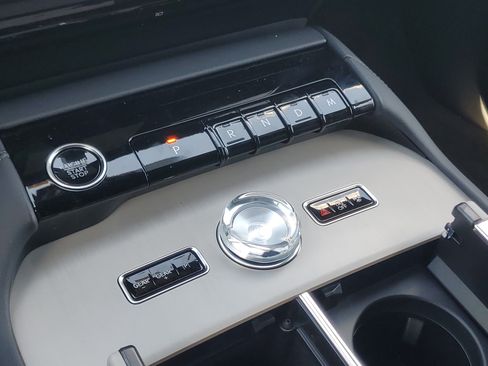New 2026 Lincoln Navigator Reserve w/ Jet Appearance Package AWD/4WD image 25