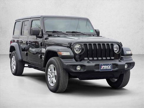 Used 2020 Jeep Wrangler Unlimited Sport S image 3