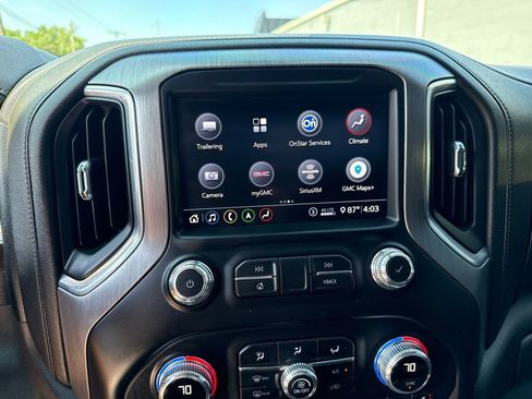 Used 2020 GMC Sierra 1500 Denali w/ Denali Ultimate Package AWD/4WD image 41