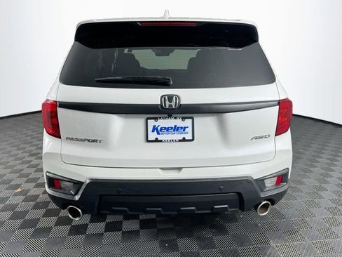 Used 2023 Honda Passport EX-L image 5