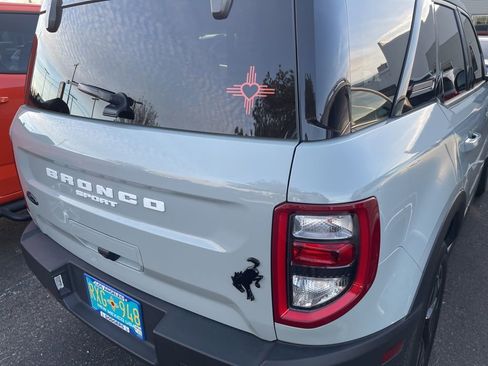 Used 2024 Ford Bronco Sport Outer Banks image 5