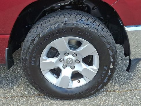 Used 2020 RAM 1500 Big Horn AWD/4WD image 8