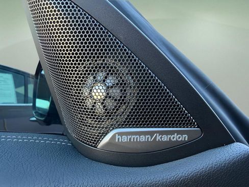 Used 2024 BMW 440i xDrive M440i xDrive w/ Premium Package image 25