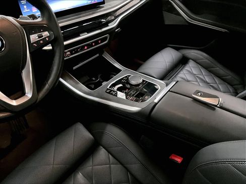 Used 2024 BMW X5 sDrive40i image 19