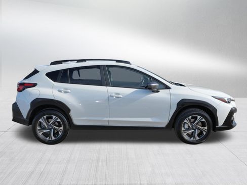 Used 2025 Subaru Crosstrek 2.0i Premium w/ Crosstrek Mirror Package image 8