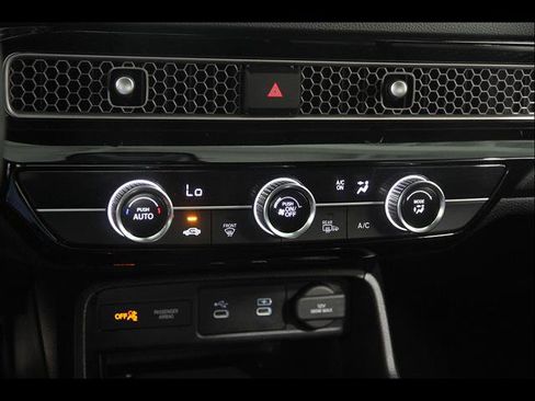 Used 2025 Honda Civic Sport image 12