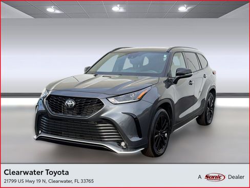 Used 2025 Toyota Highlander XSE AWD/4WD image 1