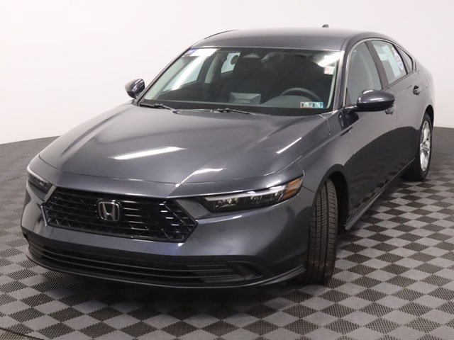 Certified 2023 Honda Accord LX image 4