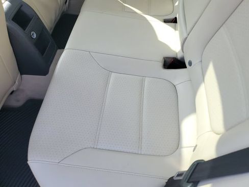 Used 2015 Volkswagen Jetta TDI SEL FWD image 15
