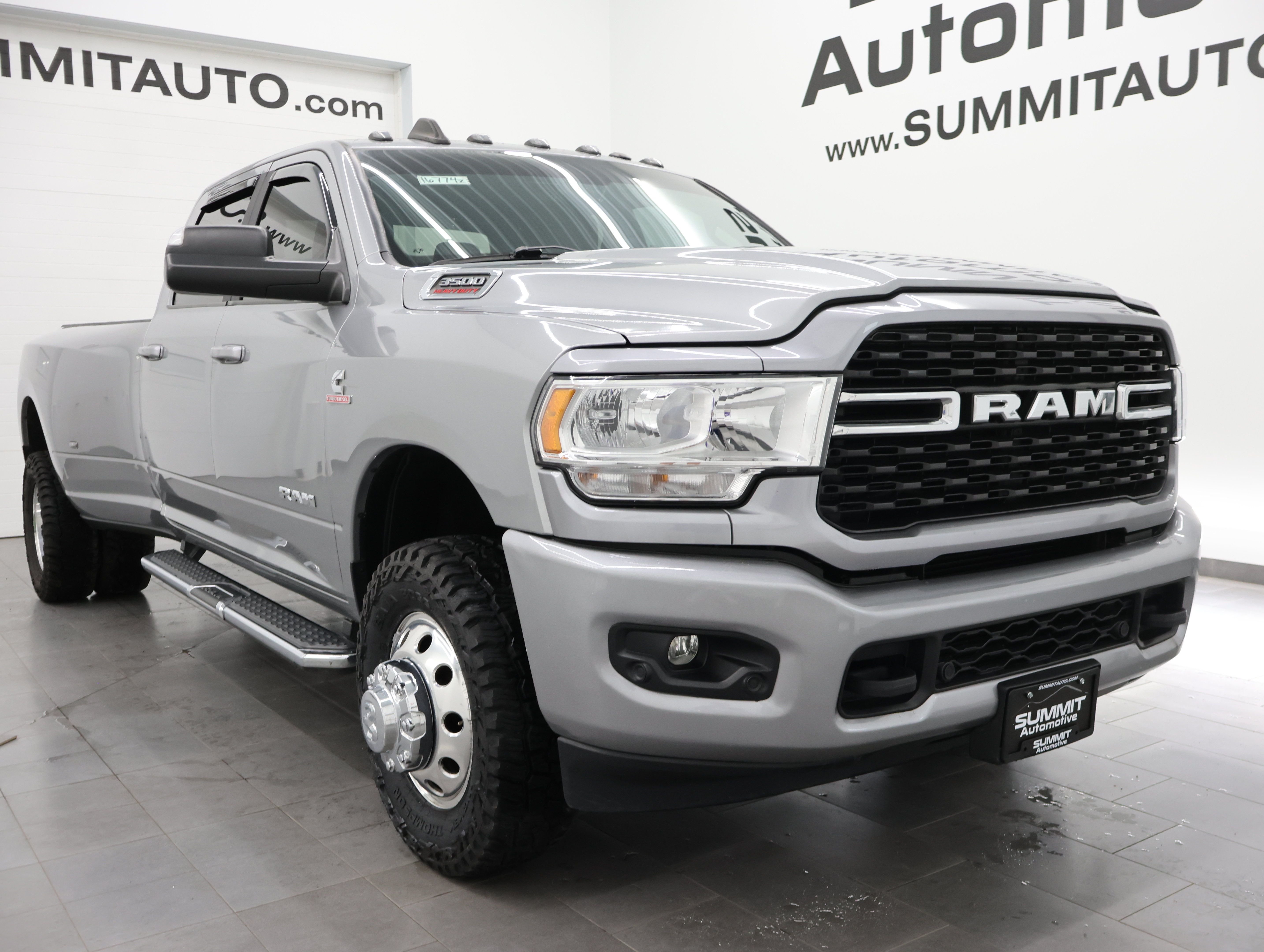 Used 2022 RAM 3500 Big Horn w/ Level A Equipment Group AWD/4WD image 2