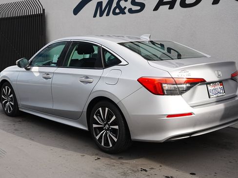 Used 2022 Honda Civic EX image 6