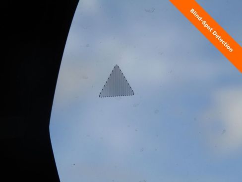 Used 2024 Jeep Grand Cherokee L Laredo image 7