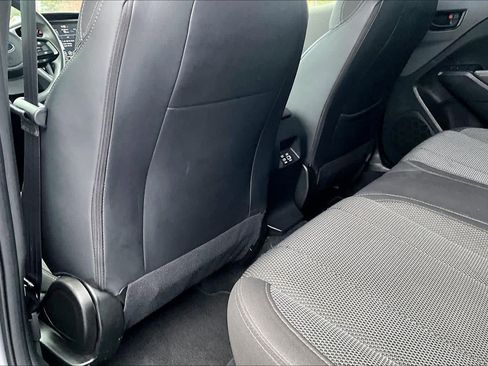 Used 2024 Subaru Crosstrek 2.0i Premium w/ Crosstrek Mirror Package image 12