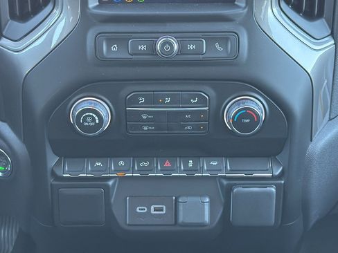 New 2026 Chevrolet Silverado 1500 Custom w/ LPO, Dark Essentials Package image 22