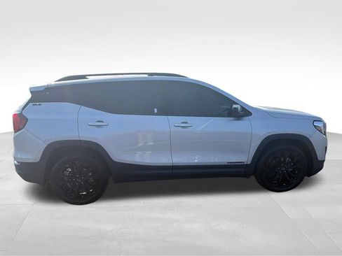 Used 2021 GMC Terrain SLE w/ Driver Convenience Package FWD image 6