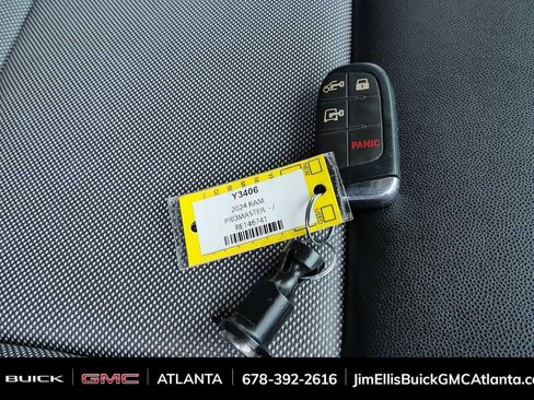 Used 2024 RAM ProMaster 2500 w/ Convenience Group FWD image 21