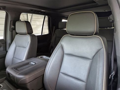 Used 2023 Chevrolet Tahoe Premier image 7