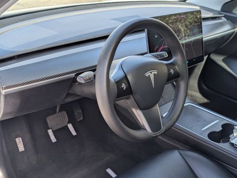Used 2021 Tesla Model 3 Standard Range Plus RWD image 14
