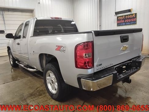 Used 2011 Chevrolet Silverado 1500 LT w/ All-Star Edition AWD/4WD image 6