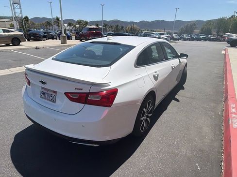 Used 2025 Chevrolet Malibu RS FWD image 7