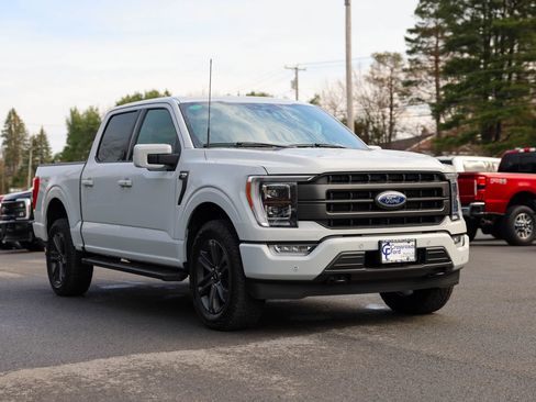 Used 2023 Ford F150 Lariat w/ Equipment Group 502A High image 3