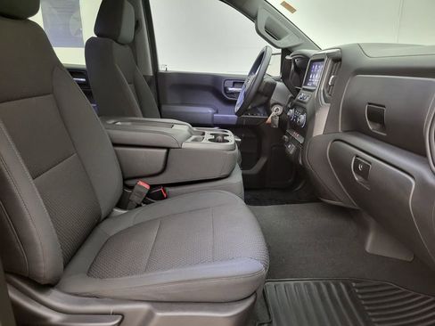 Used 2020 Chevrolet Silverado 1500 Custom w/ Custom Value Package image 33