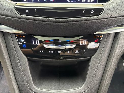 Used 2022 Cadillac XT5 Premium Luxury AWD/4WD image 19