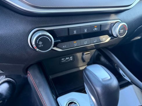 Used 2023 Nissan Altima 2.5 SR image 19