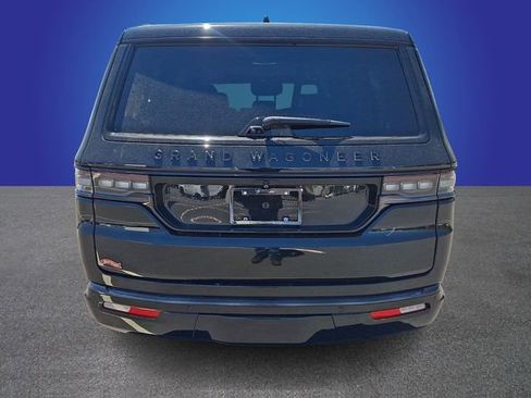 Used 2025 Jeep Grand Wagoneer Series II Obsidian w/ Quick Order Packagew 28T AWD/4WD image 5