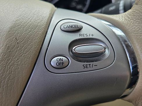 Used 2018 Nissan Murano SV AWD/4WD image 27
