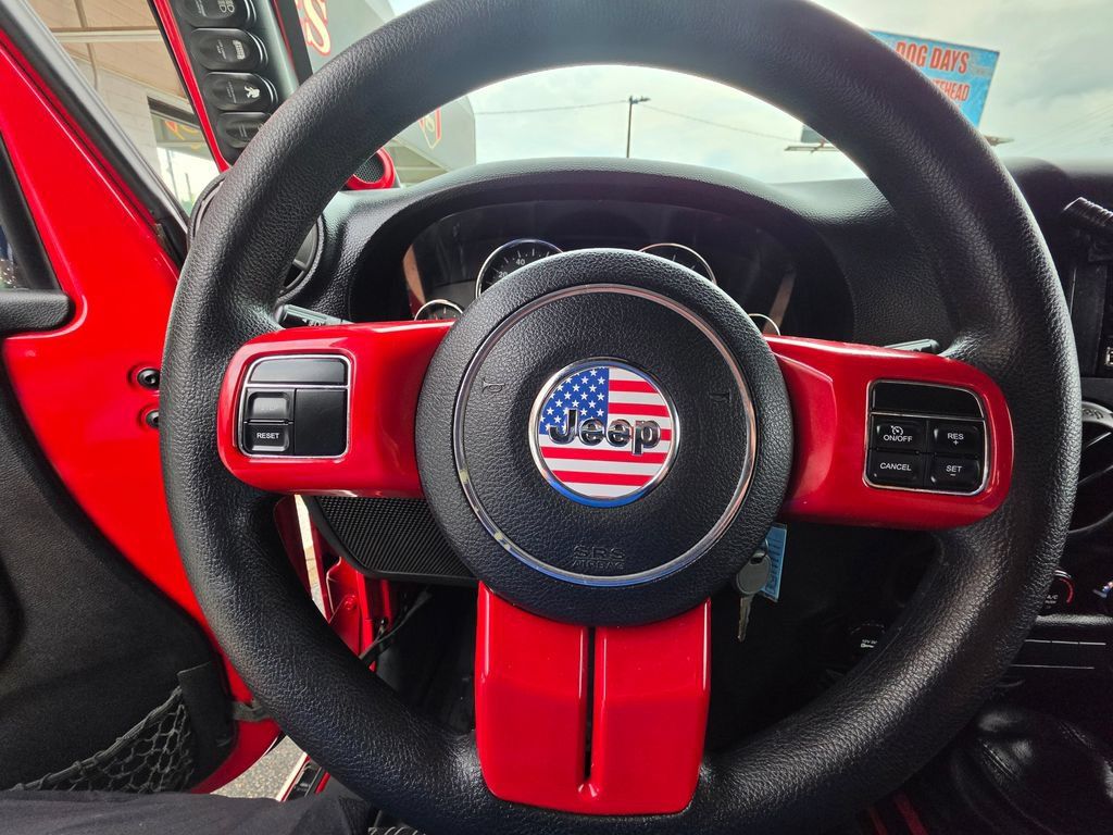 Used 2011 Jeep Wrangler Sport AWD/4WD image 12