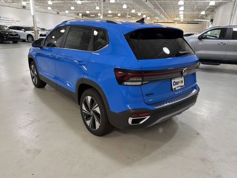 New 2026 Volkswagen Taos SE AWD/4WD image 6