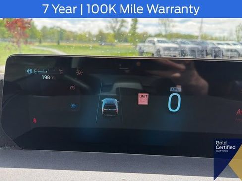 Used 2025 Ford Expedition Platinum AWD/4WD image 62