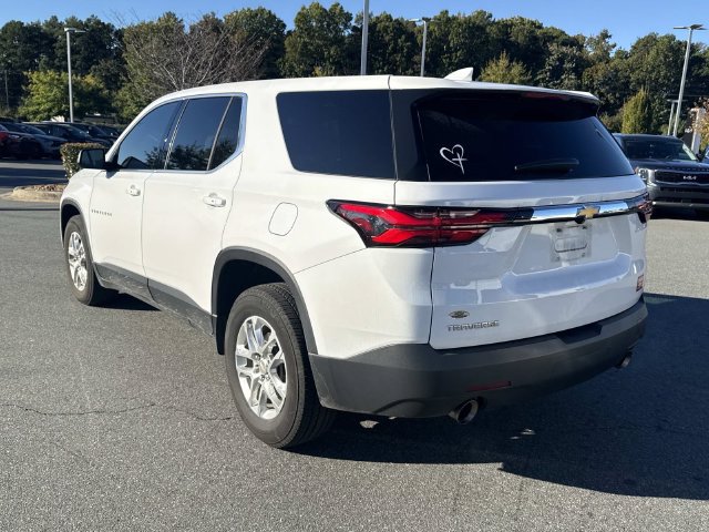 Used 2023 Chevrolet Traverse LS FWD image 6