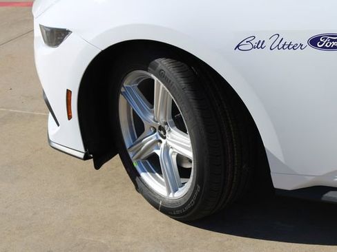 New 2026 Ford Mustang Coupe image 5